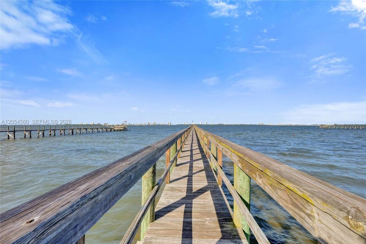 https://bt-photos.global.ssl.fastly.net/miami/1280_boomver_2_A12054560-2.jpg