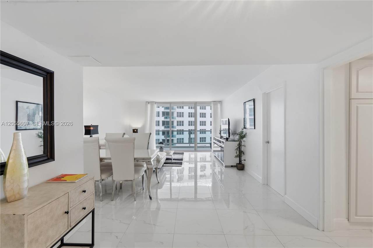 5151 Collins Ave - Photo 1