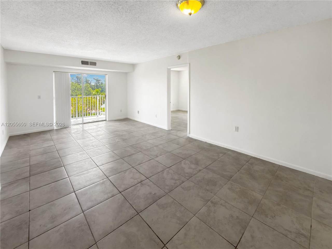 https://bt-photos.global.ssl.fastly.net/miami/1280_boomver_2_A12055650-2.jpg