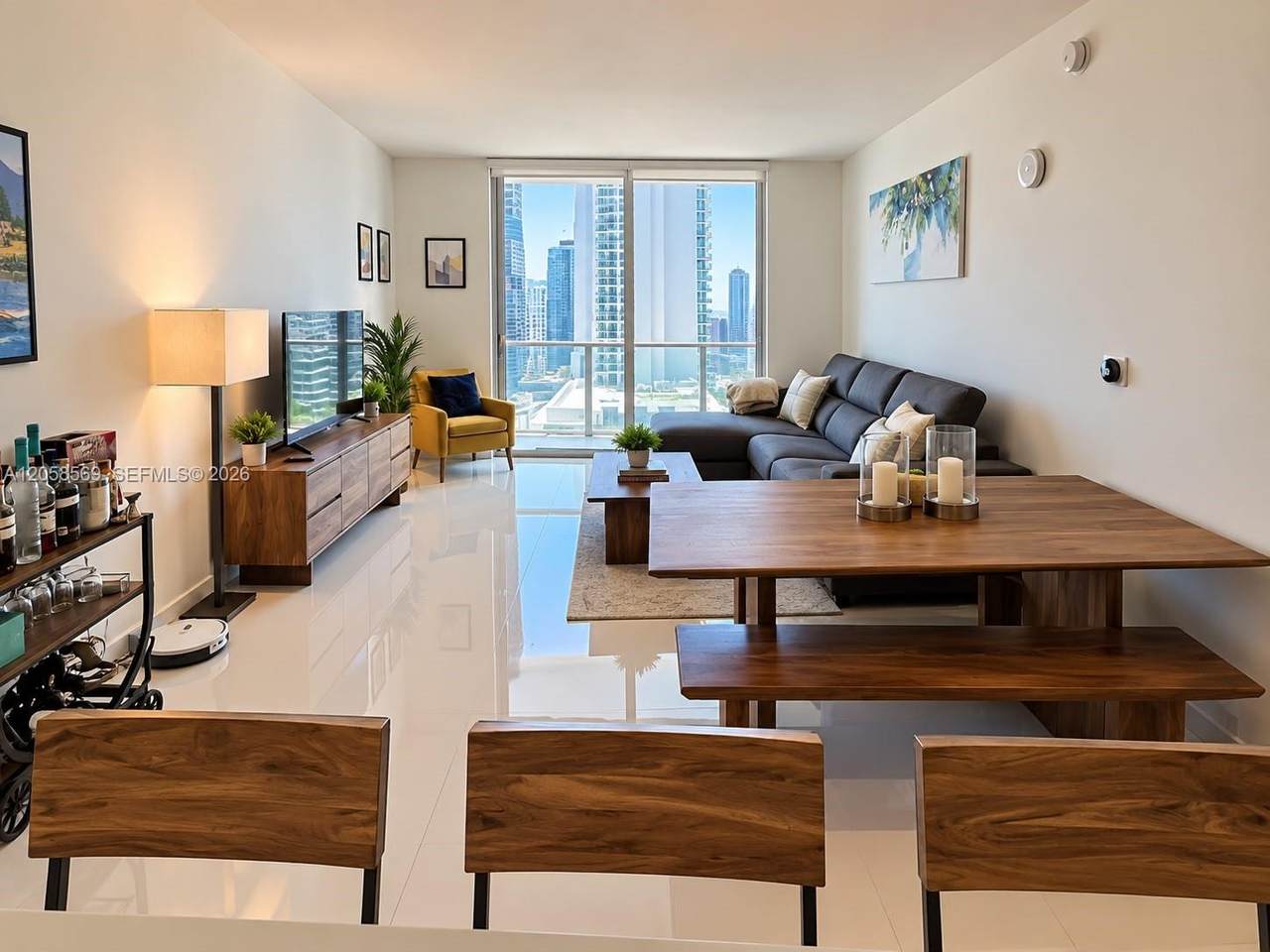 https://bt-photos.global.ssl.fastly.net/miami/1280_boomver_2_A12058569-2.jpg