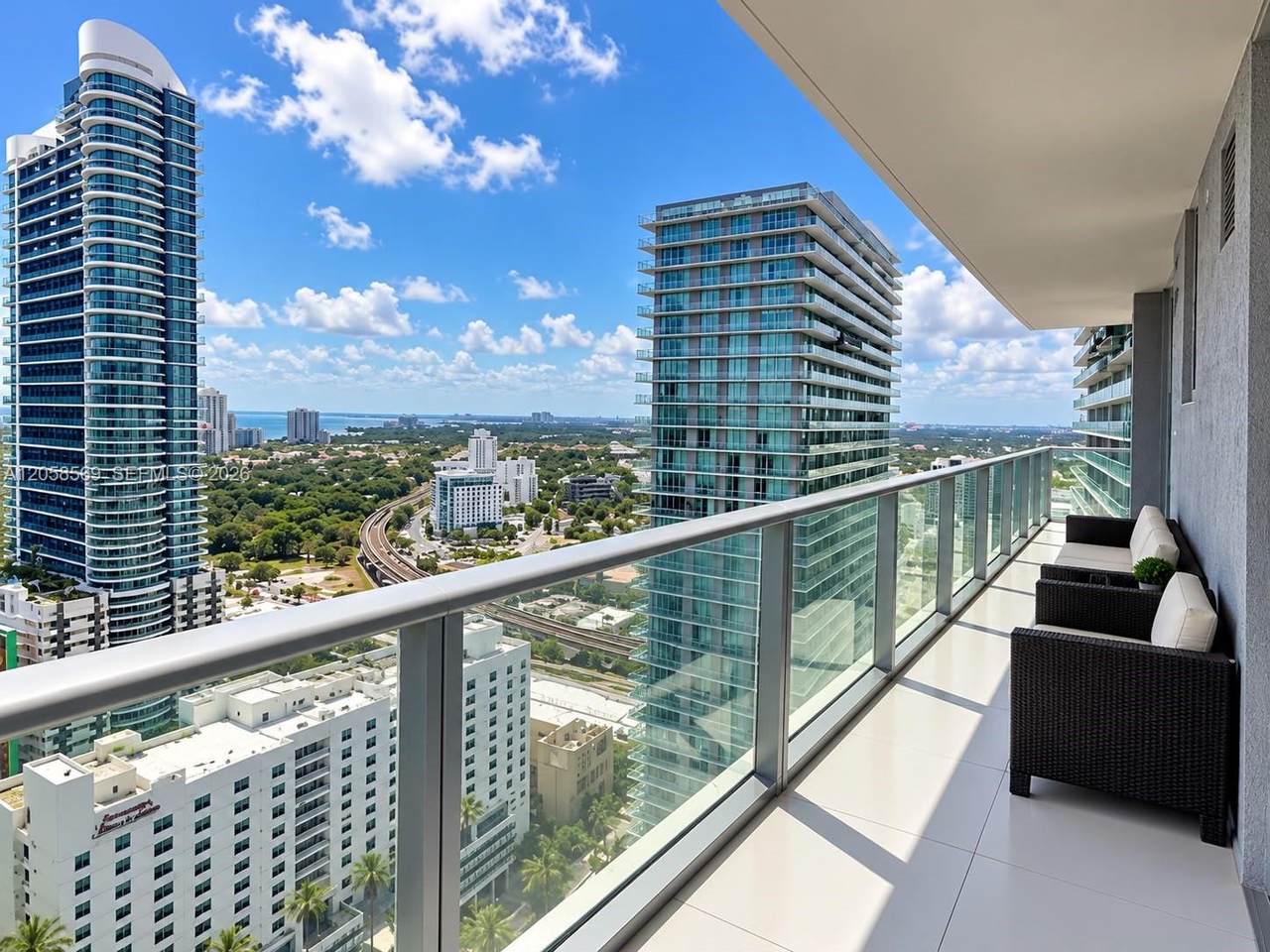 https://bt-photos.global.ssl.fastly.net/miami/1280_boomver_2_A12058569-2.jpg