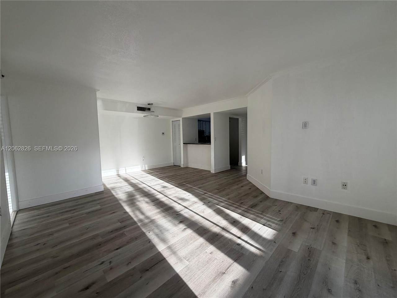 https://bt-photos.global.ssl.fastly.net/miami/1280_boomver_2_A12062826-2.jpg