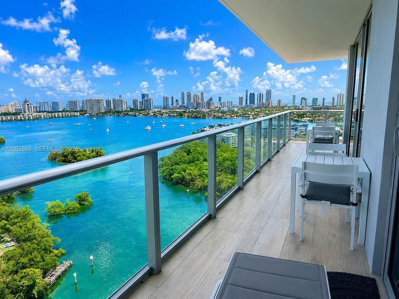 https://bt-photos.global.ssl.fastly.net/miami/1280_boomver_2_A12062869-2.jpg
