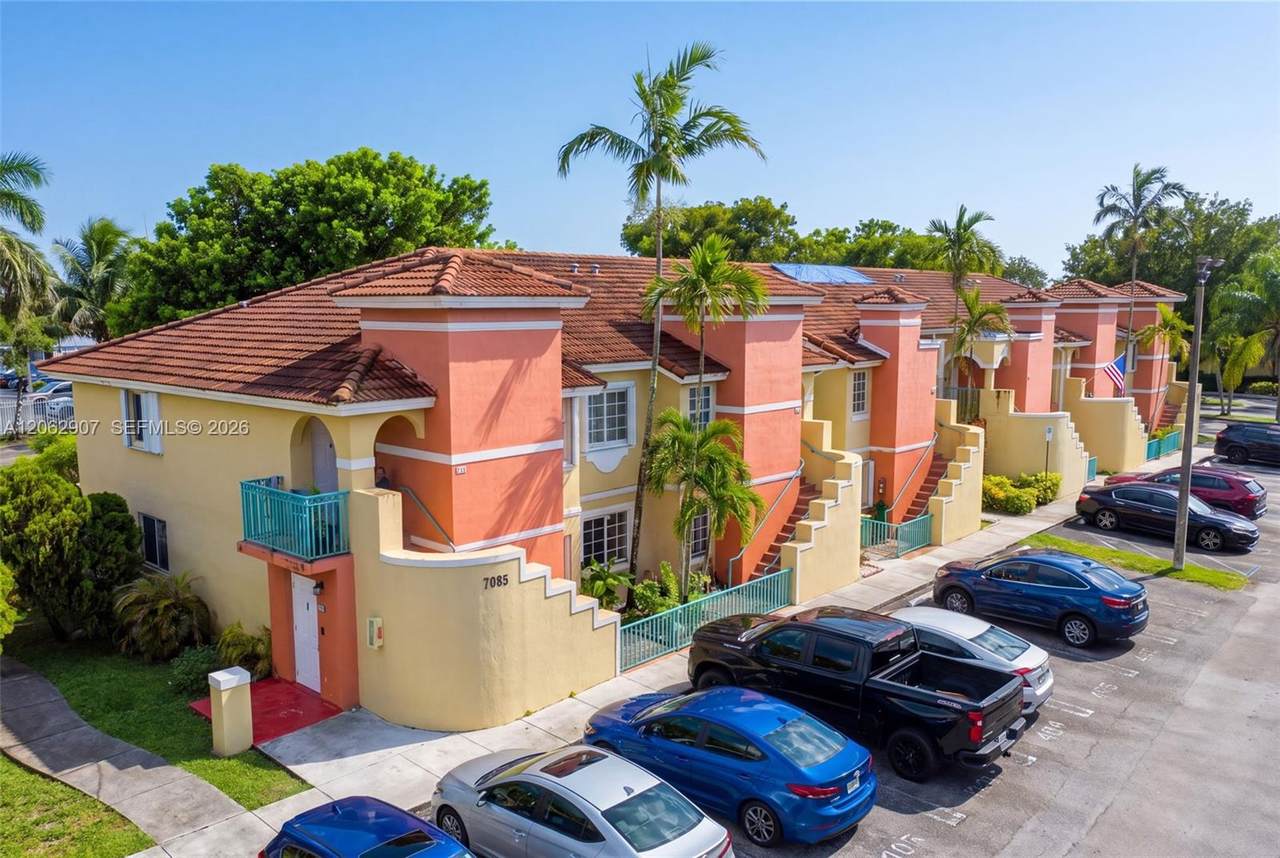 https://bt-photos.global.ssl.fastly.net/miami/1280_boomver_2_A12062907-2.jpg