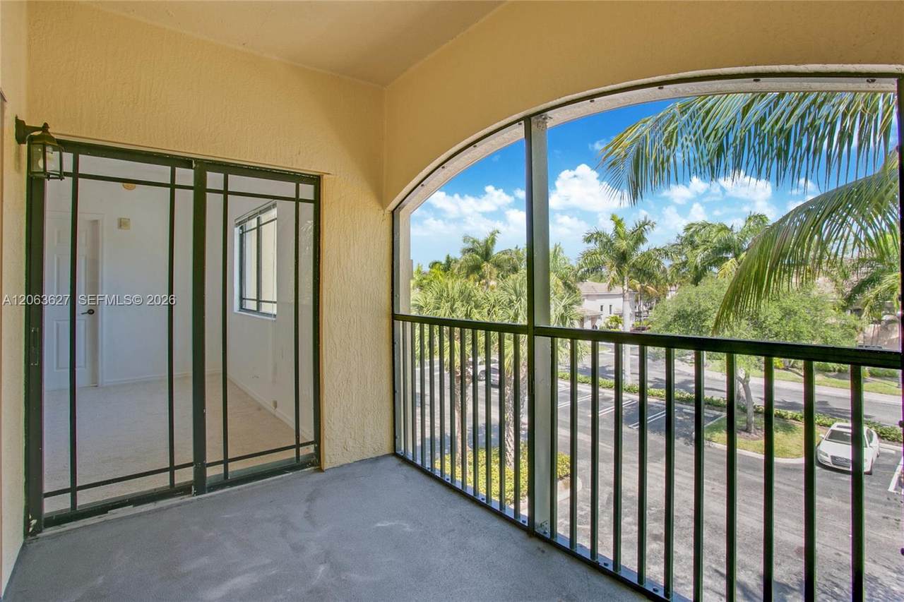 2813 Grande Pkwy - Photo 1