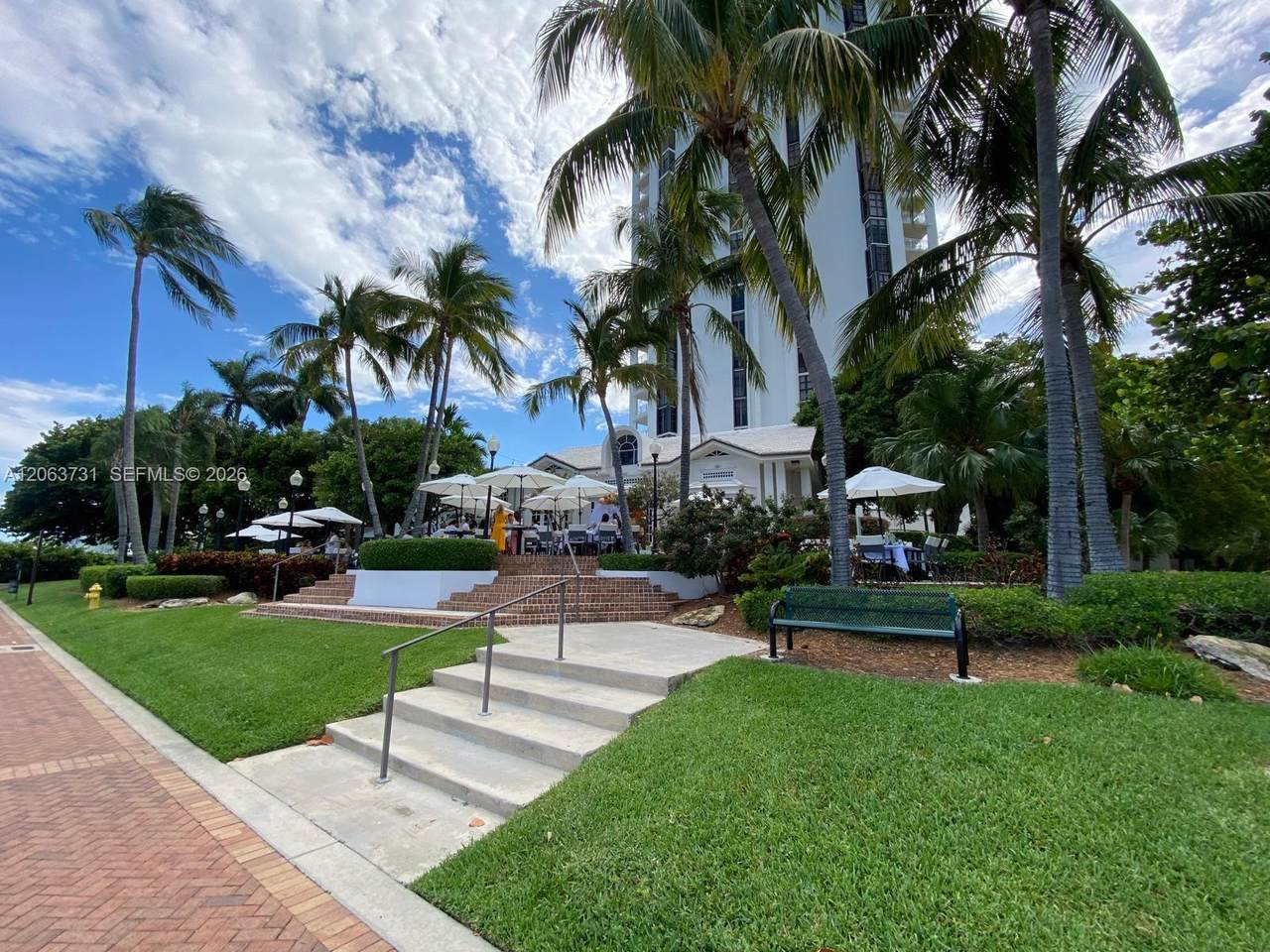 https://bt-photos.global.ssl.fastly.net/miami/orig_boomver_2_A12063731-2.jpg