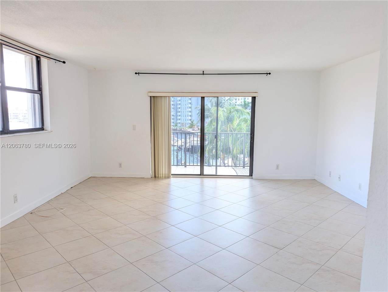 https://bt-photos.global.ssl.fastly.net/miami/1280_boomver_2_A12063780-2.jpg