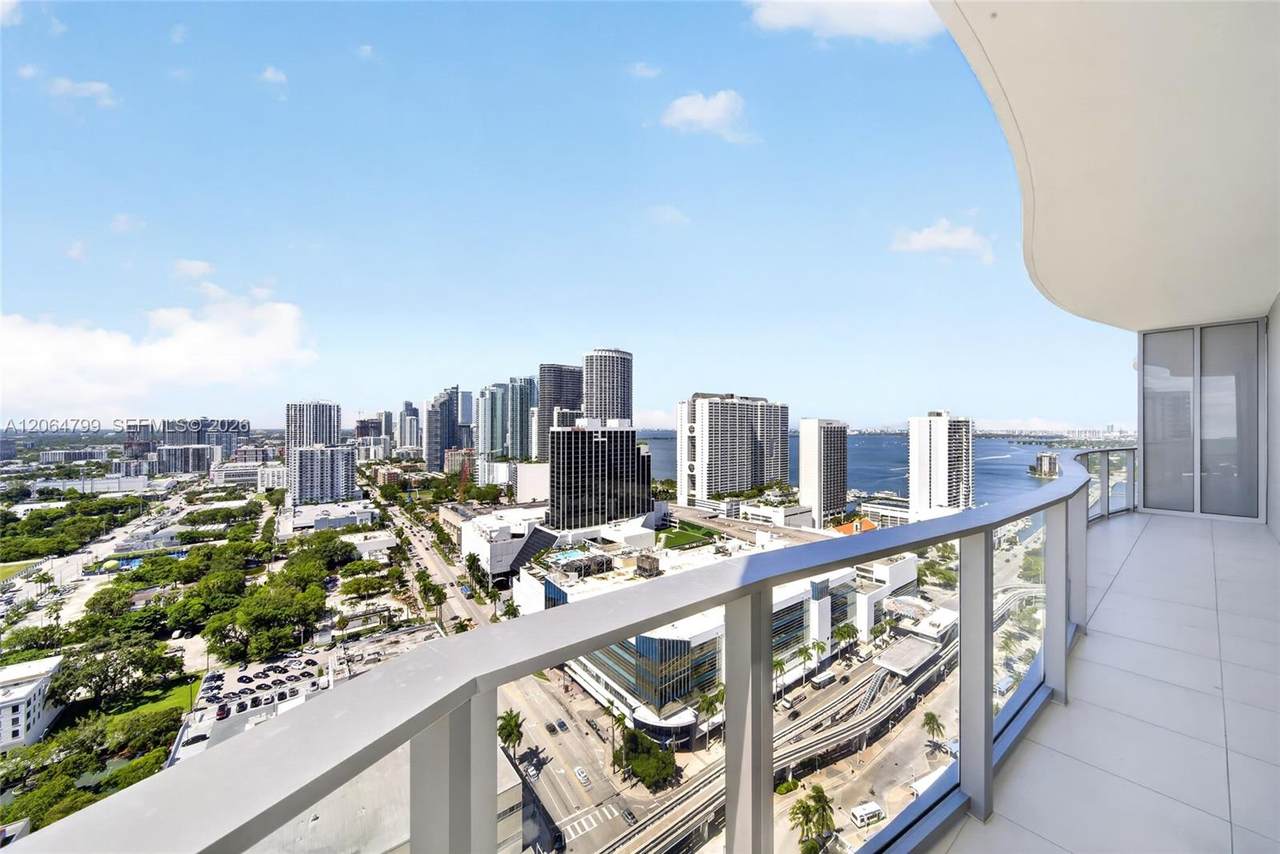https://bt-photos.global.ssl.fastly.net/miami/1280_boomver_2_A12064799-2.jpg