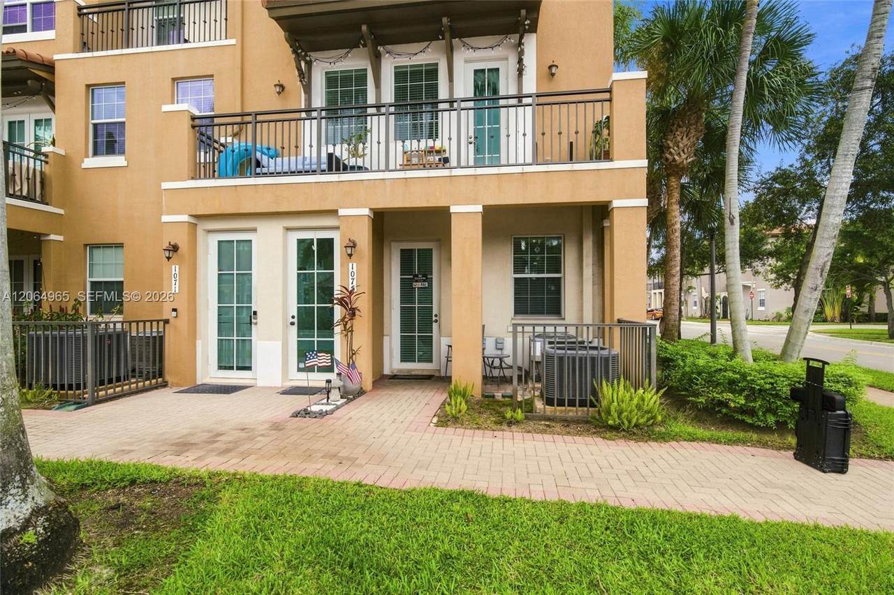 https://bt-photos.global.ssl.fastly.net/miami/1280_boomver_2_A12064965-2.jpg