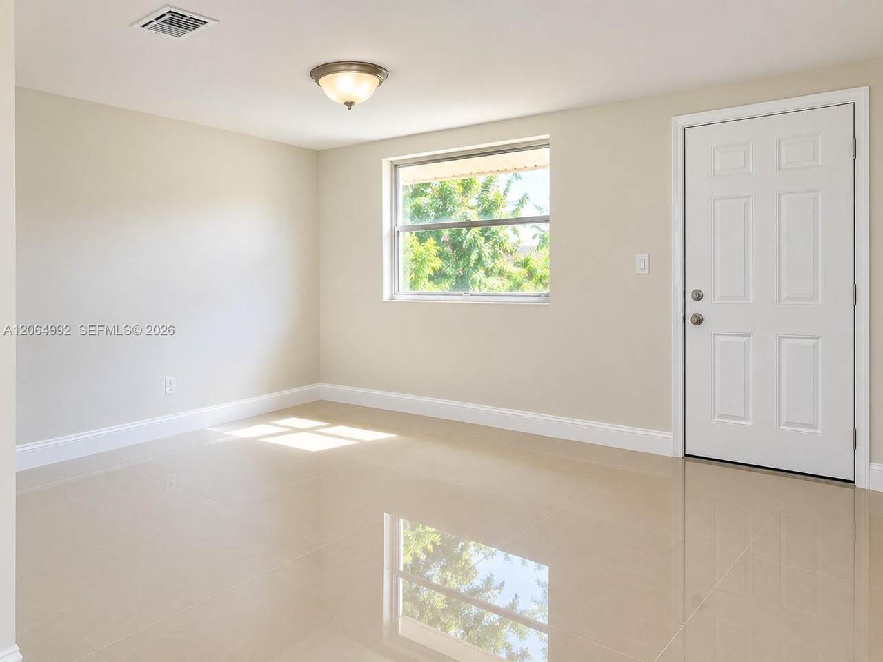 https://bt-photos.global.ssl.fastly.net/miami/1280_boomver_2_A12064992-2.jpg