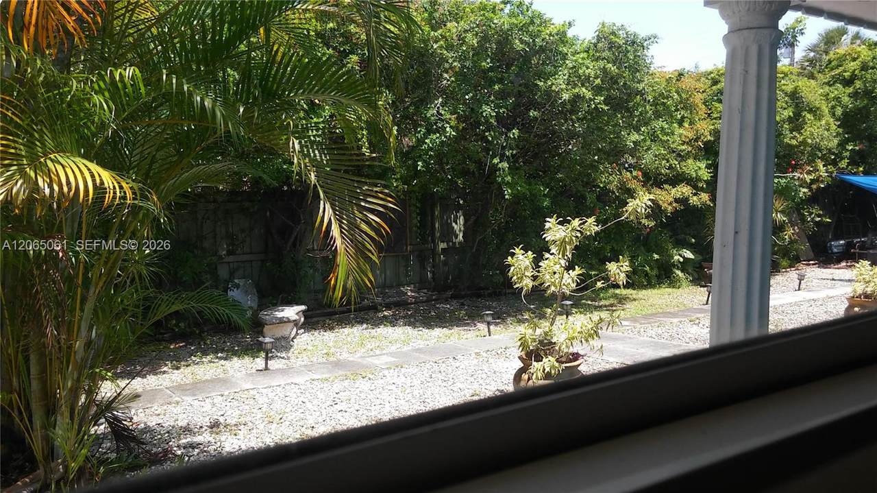 https://bt-photos.global.ssl.fastly.net/miami/1280_boomver_2_A12065061-2.jpg