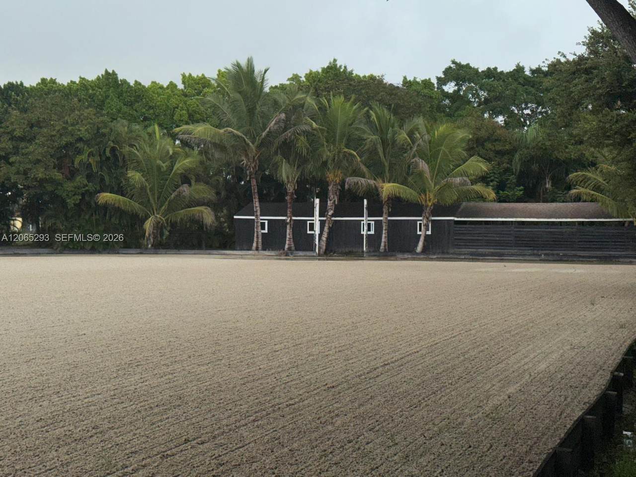 https://bt-photos.global.ssl.fastly.net/miami/1280_boomver_2_A12065293-2.jpg