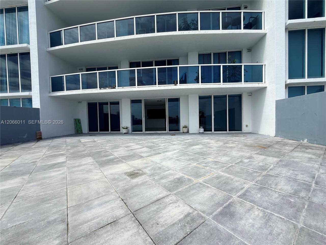 https://bt-photos.global.ssl.fastly.net/miami/1280_boomver_2_A12066011-2.jpg