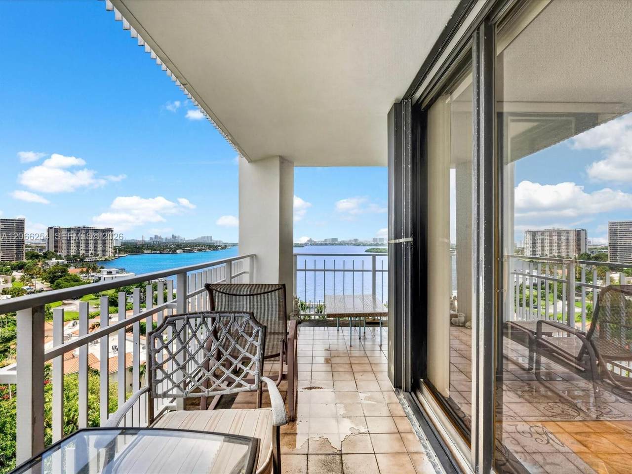 4000 Towerside Ter - Photo 1