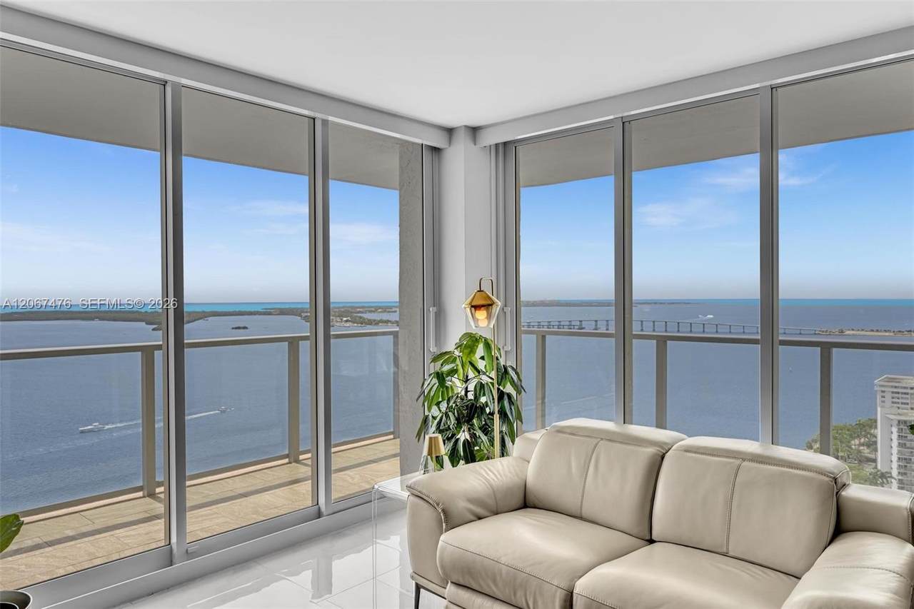 1155 Brickell Bay Dr - Photo 1