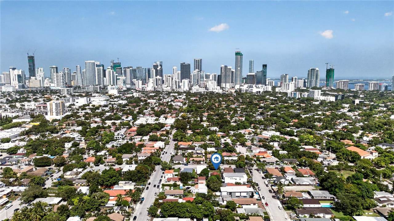 https://bt-photos.global.ssl.fastly.net/miami/orig_boomver_1_A12069429-2.jpg