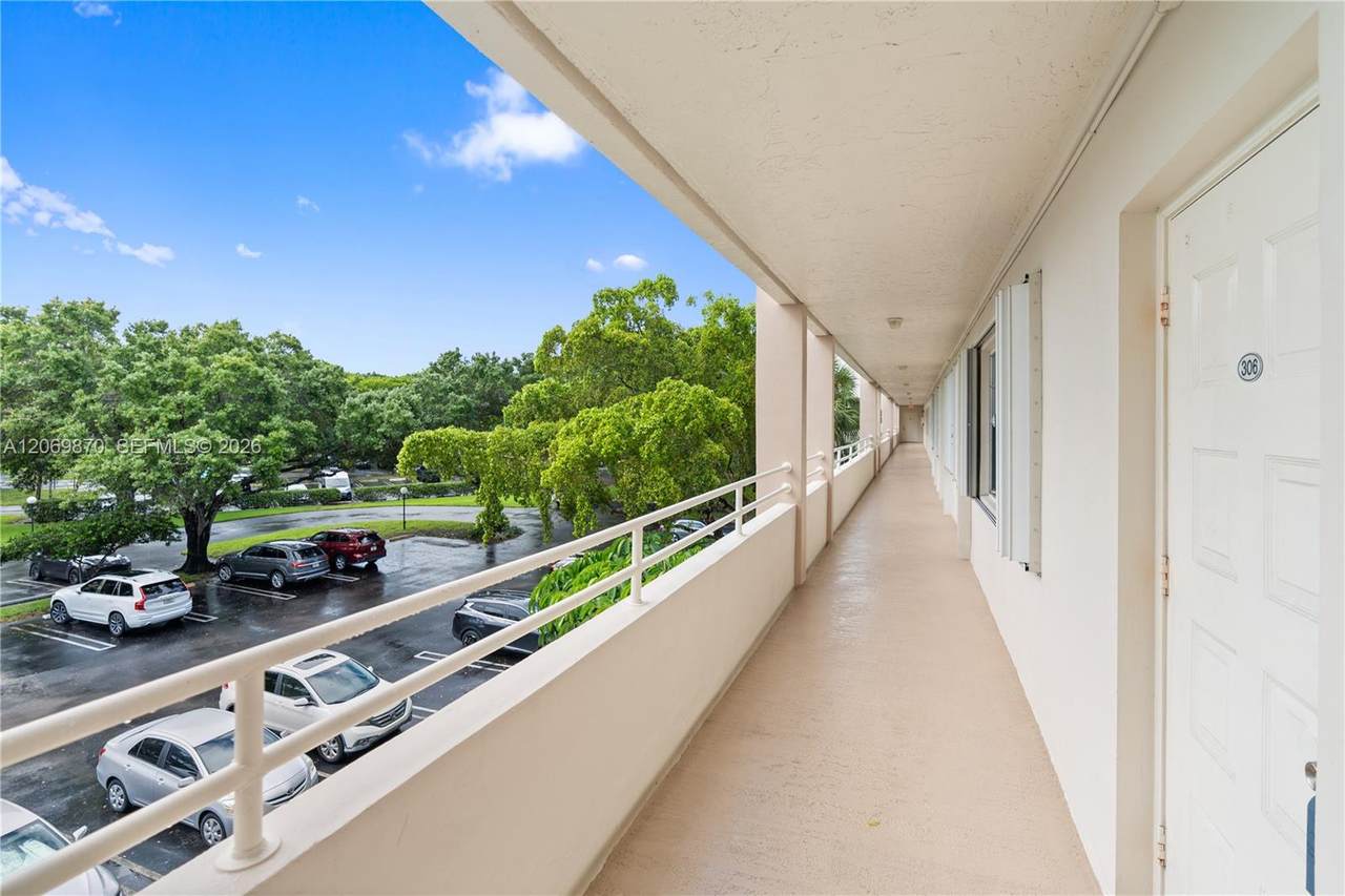 https://bt-photos.global.ssl.fastly.net/miami/1280_boomver_2_A12069870-2.jpg