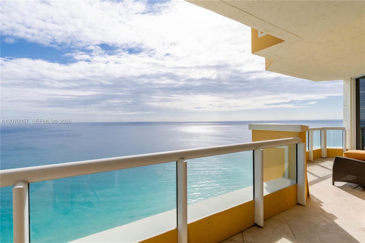 17875 Collins Ave - Photo 1
