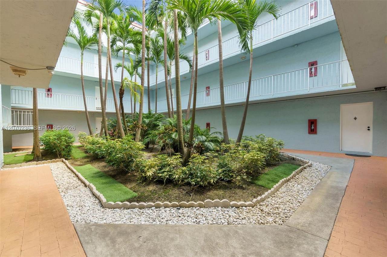 https://bt-photos.global.ssl.fastly.net/miami/1280_boomver_2_A12070236-2.jpg