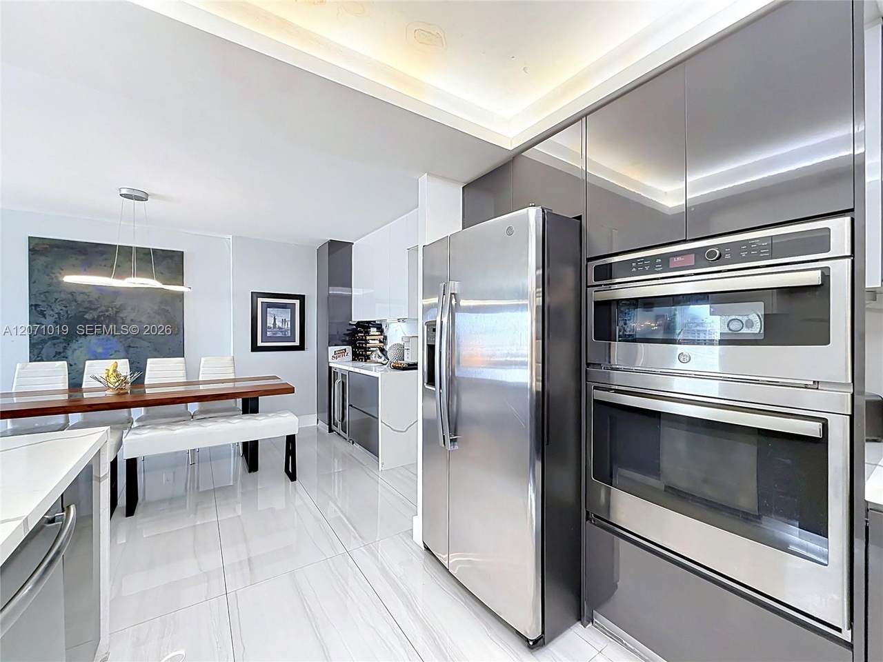 6900 Bay Dr - Photo 1