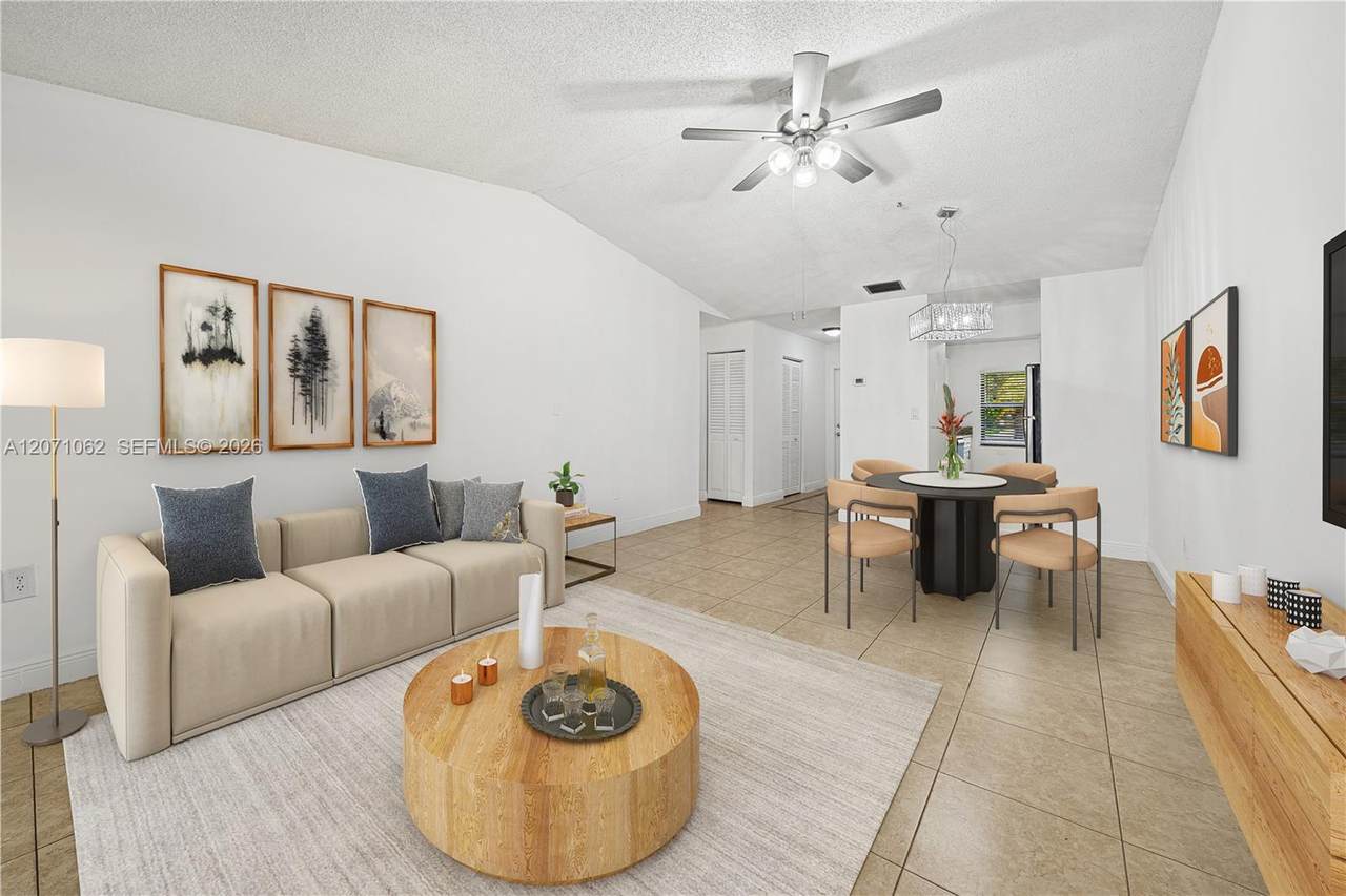 5302 138th Pl - Photo 1