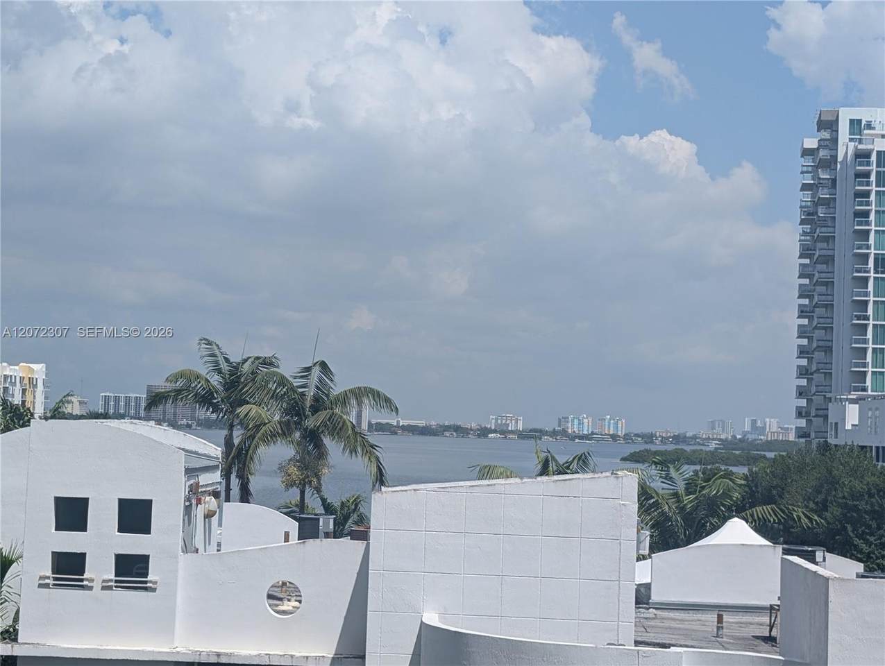 https://bt-photos.global.ssl.fastly.net/miami/orig_boomver_2_A12072307-2.jpg