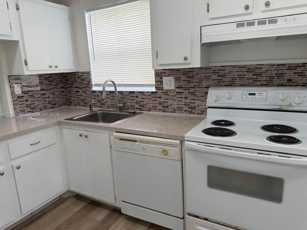 8380 Sands Point Blvd - Photo 1