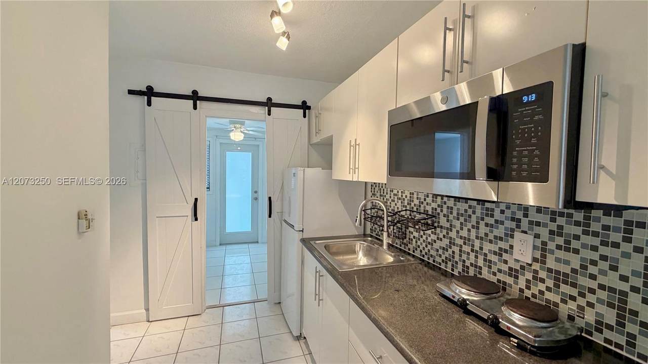 1234 Euclid Ave - Photo 1