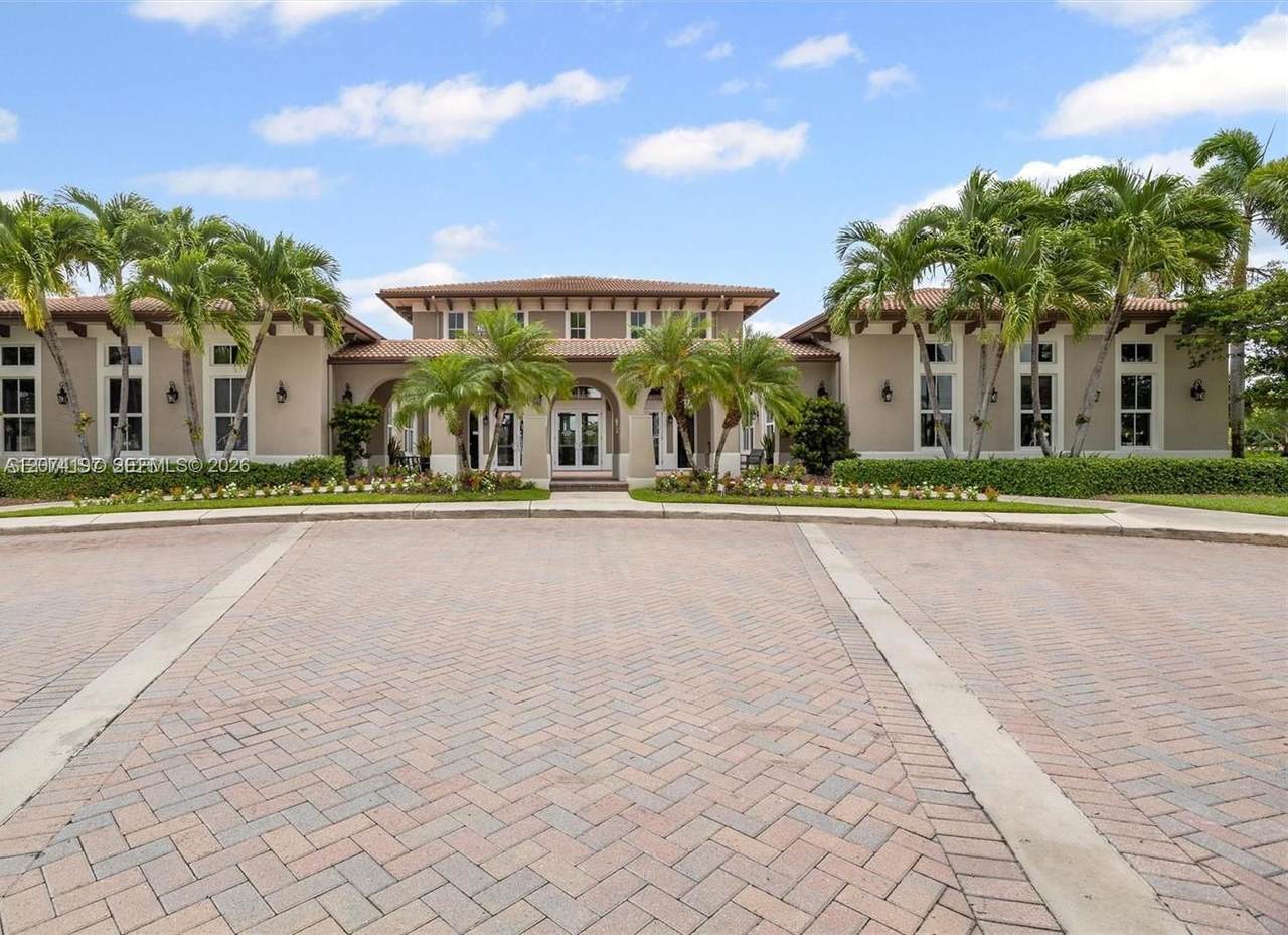 https://bt-photos.global.ssl.fastly.net/miami/orig_boomver_2_A12074197-2.jpg