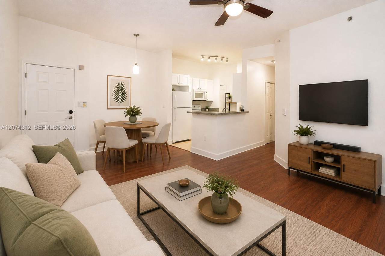 6001 70th St - Photo 1