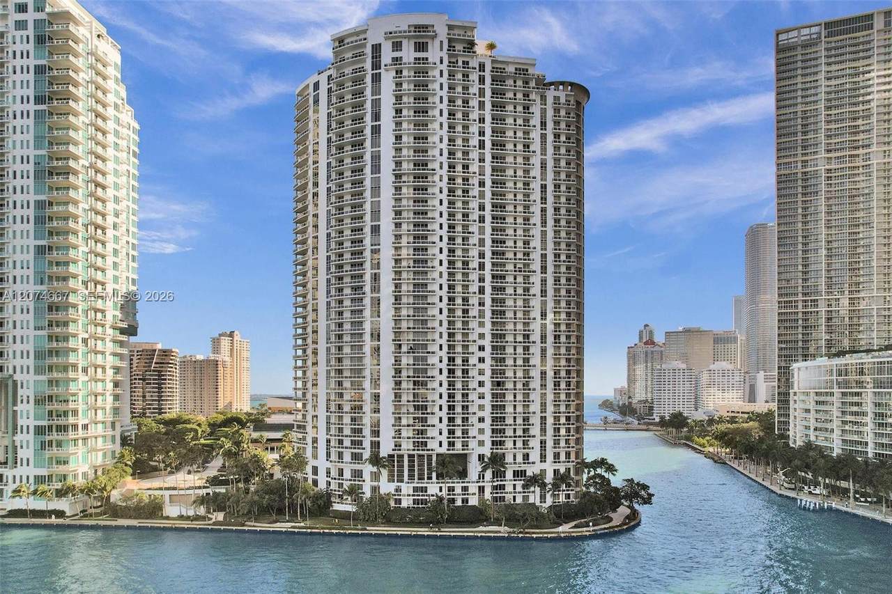 https://bt-photos.global.ssl.fastly.net/miami/1280_boomver_2_A12074667-2.jpg