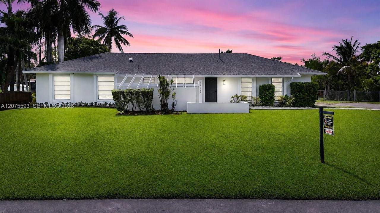 18465 89th Ct - Photo 1