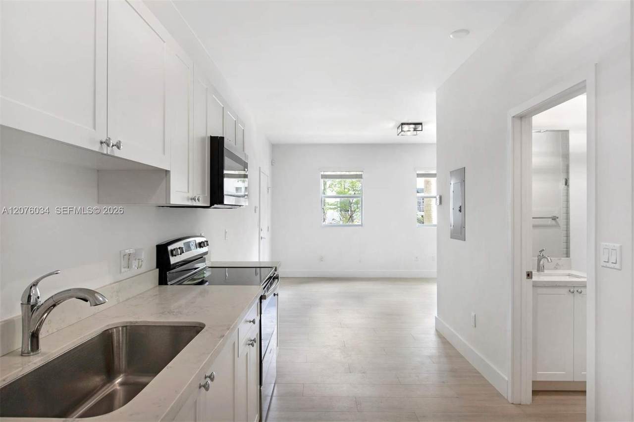 624 Santander Ave - Photo 1