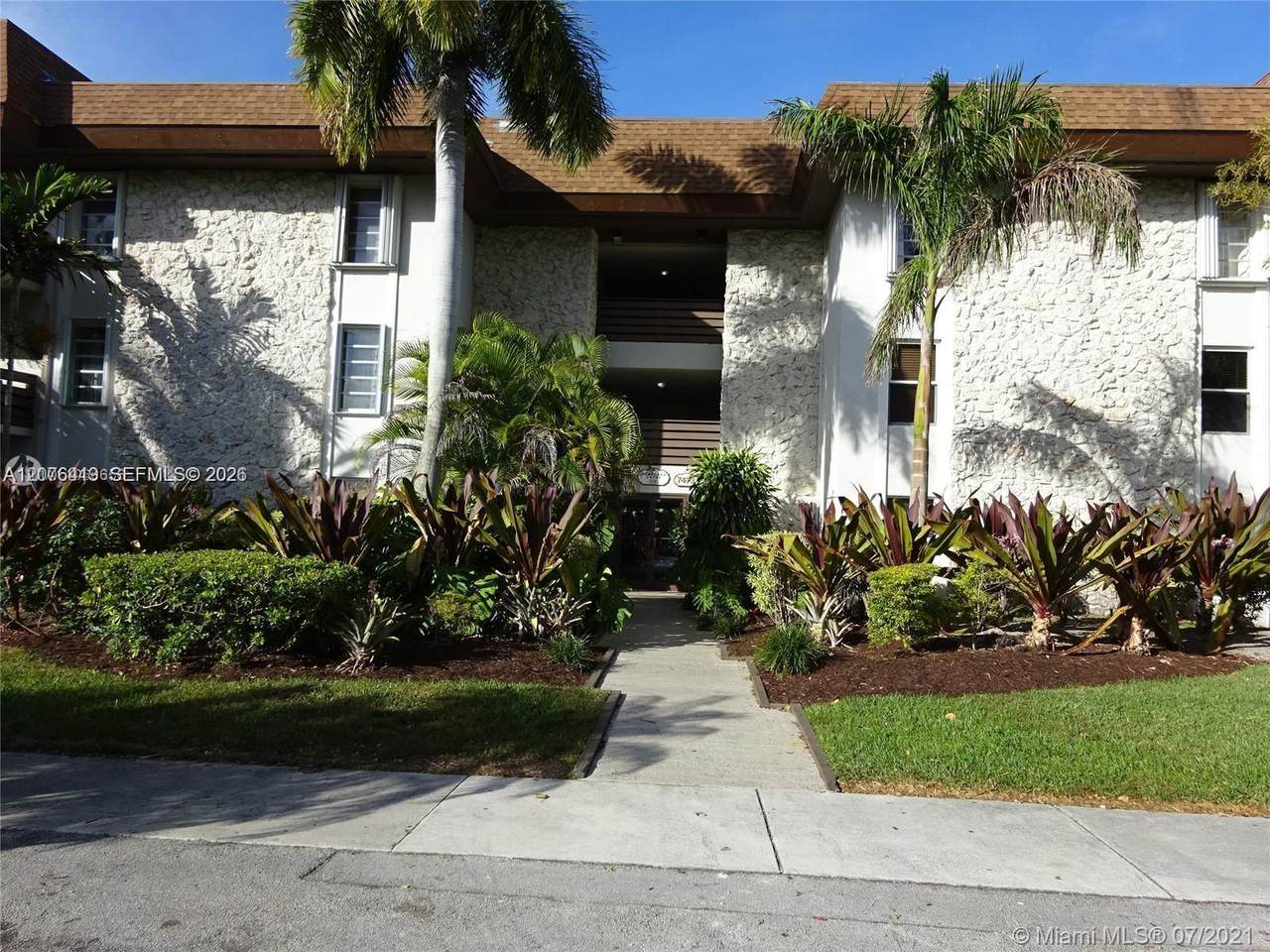 https://bt-photos.global.ssl.fastly.net/miami/1280_boomver_2_A12076419-2.jpg