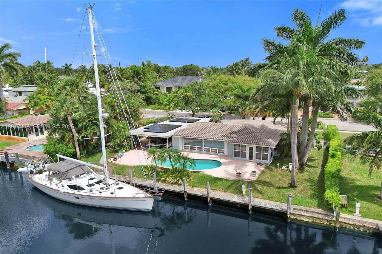 https://bt-photos.global.ssl.fastly.net/miami/1280_boomver_2_A12077308-2.jpg