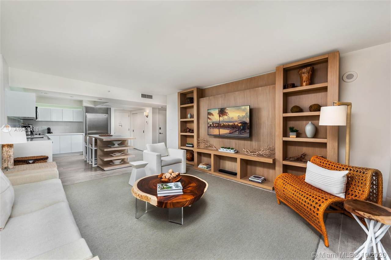 102 24th St - Photo 1