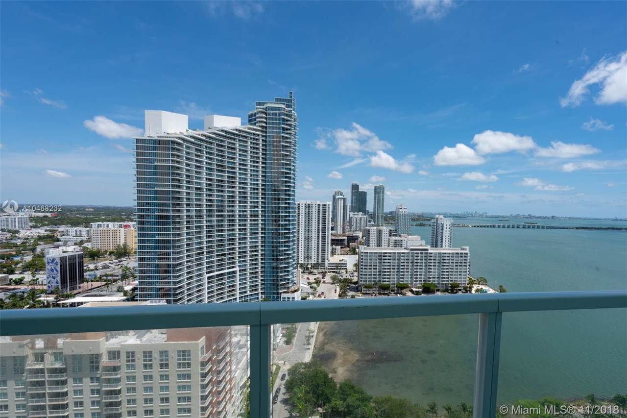 1900 Bayshore Dr - Photo 1