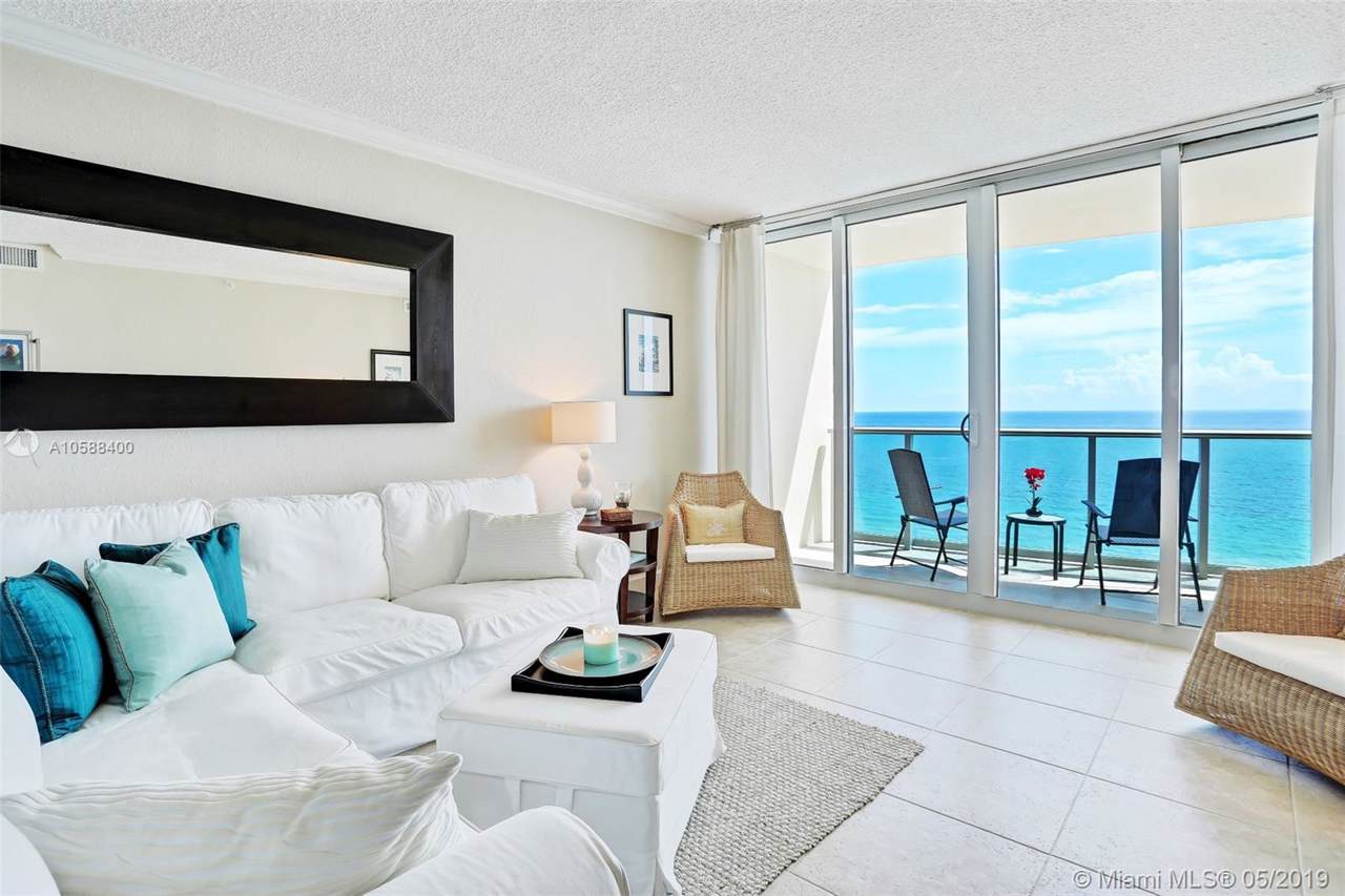 2501 Ocean Dr - Photo 1