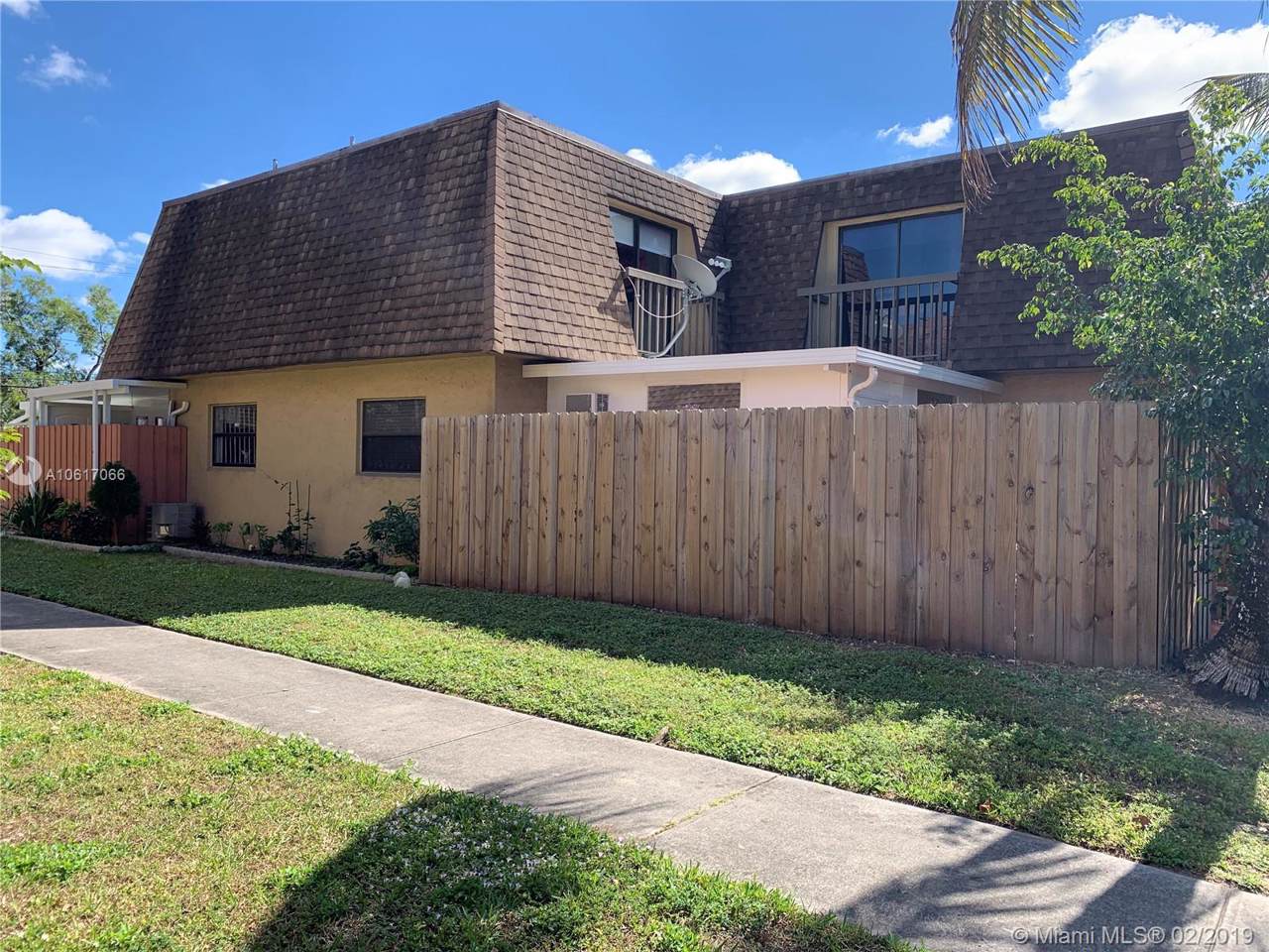 6580 24th Ct - Photo 1