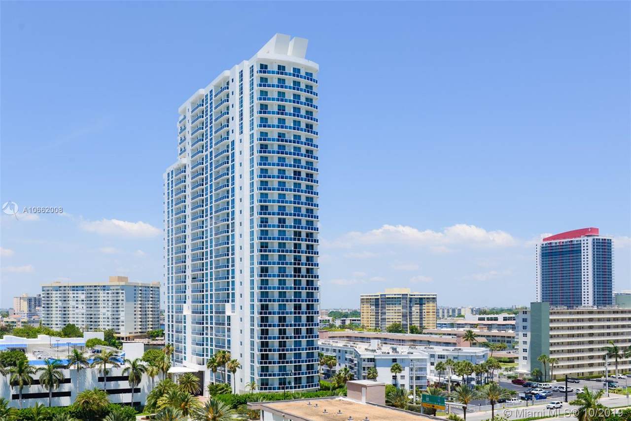 1945 Ocean Dr - Photo 1