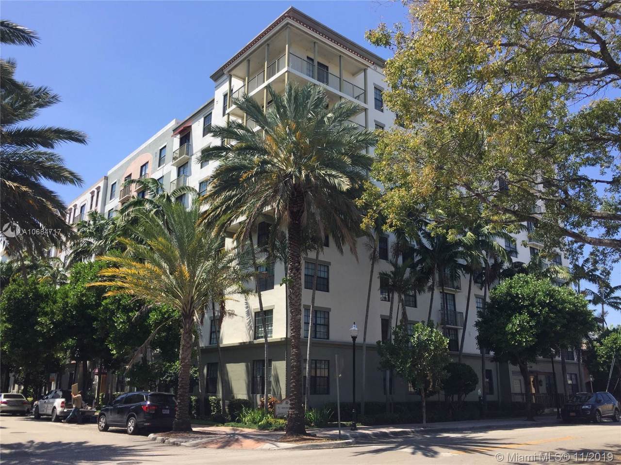 1900 Van Buren St - Photo 1