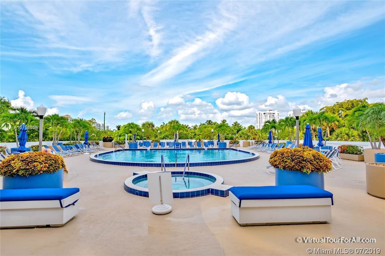 3701 Country Club Dr - Photo 1