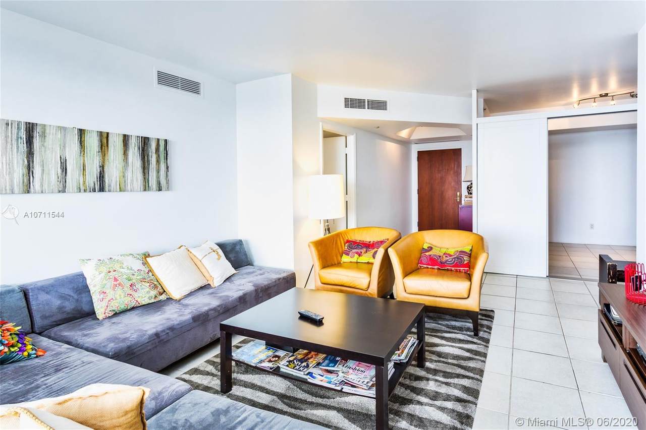 7000 Island Blvd - Photo 1