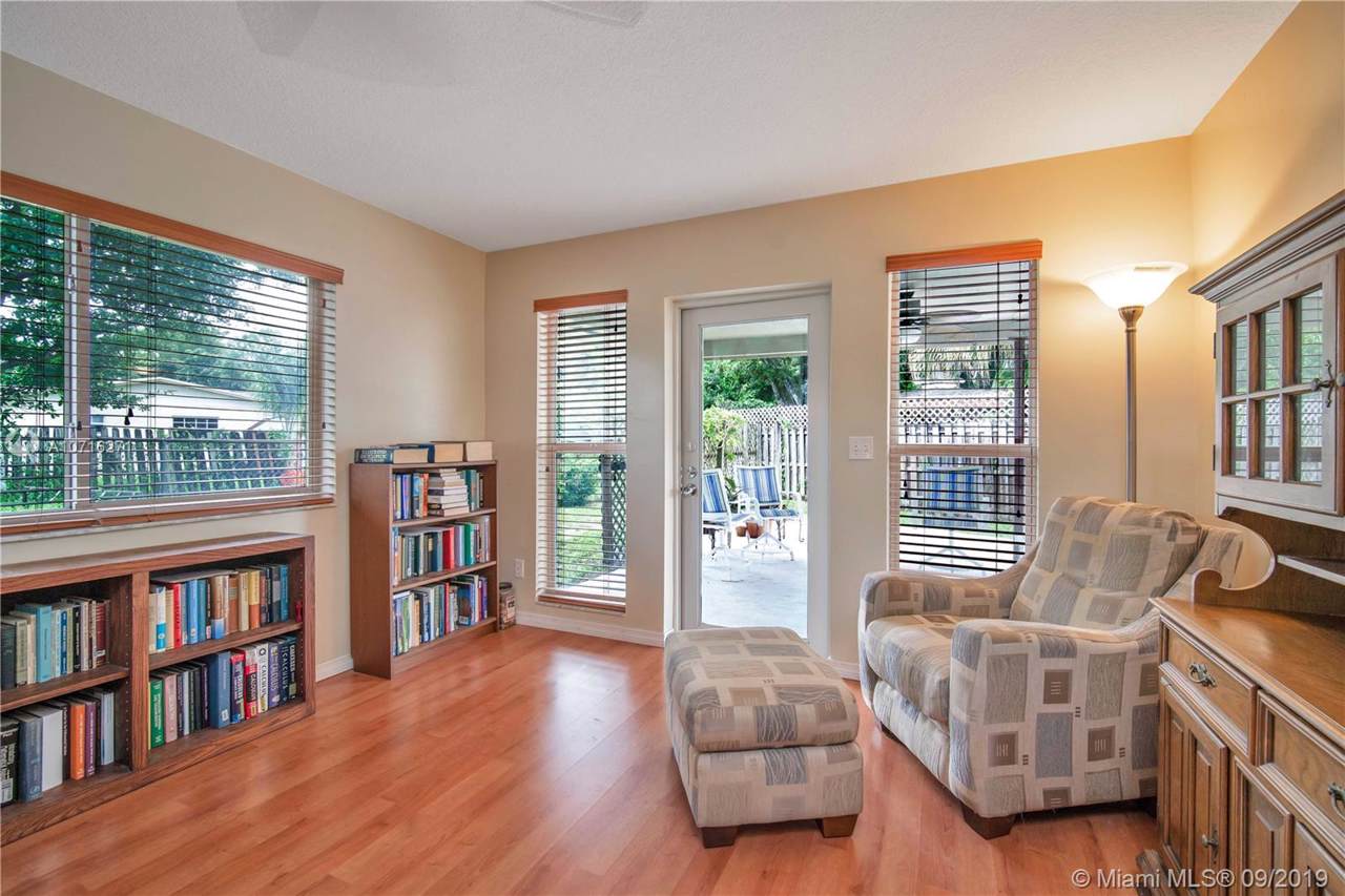 9500 24th Pl - Photo 1