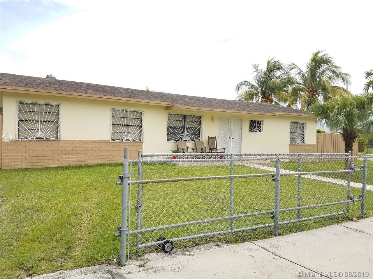 15280 302nd St - Photo 1