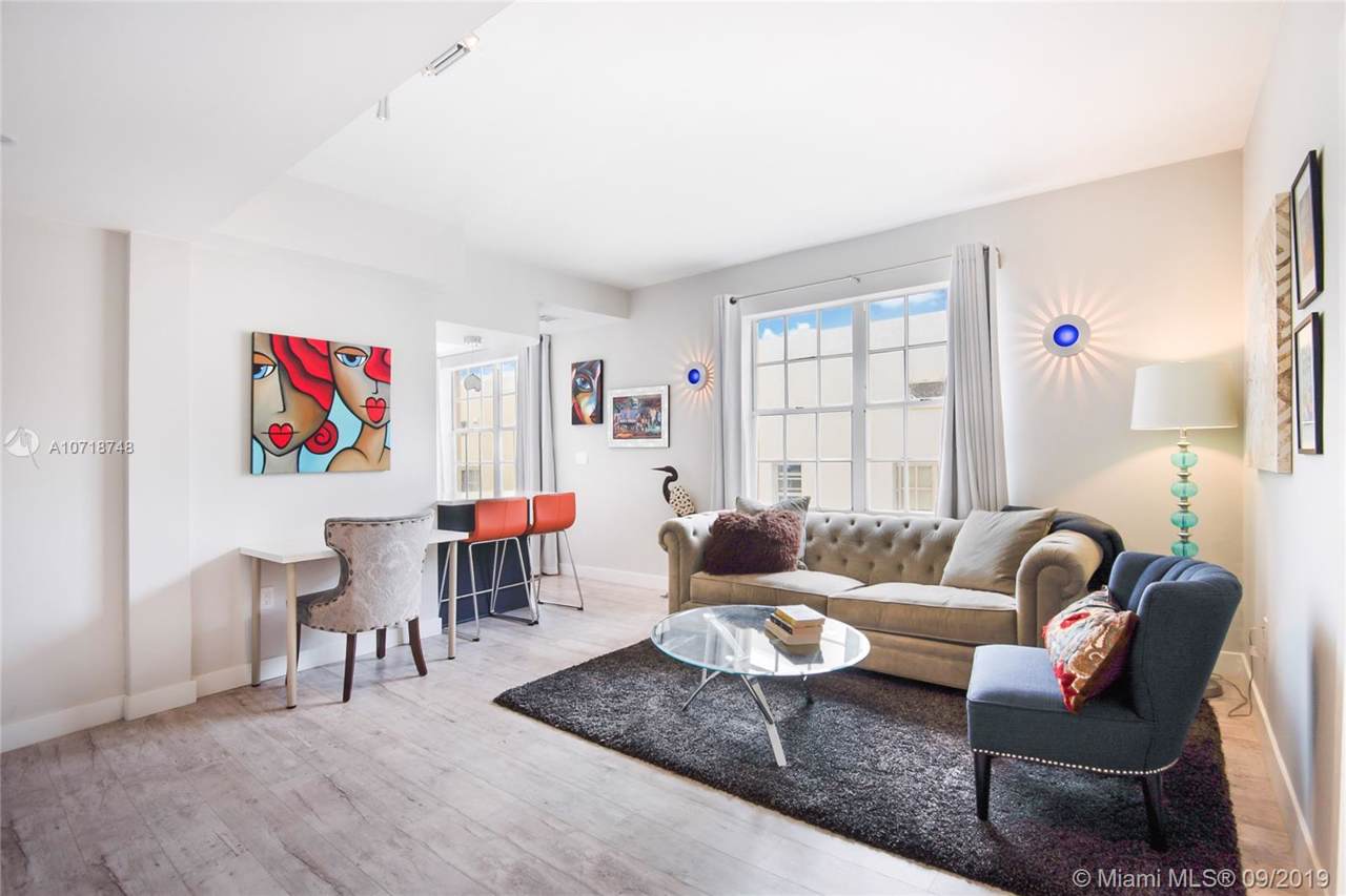 1051 Meridian Ave - Photo 1