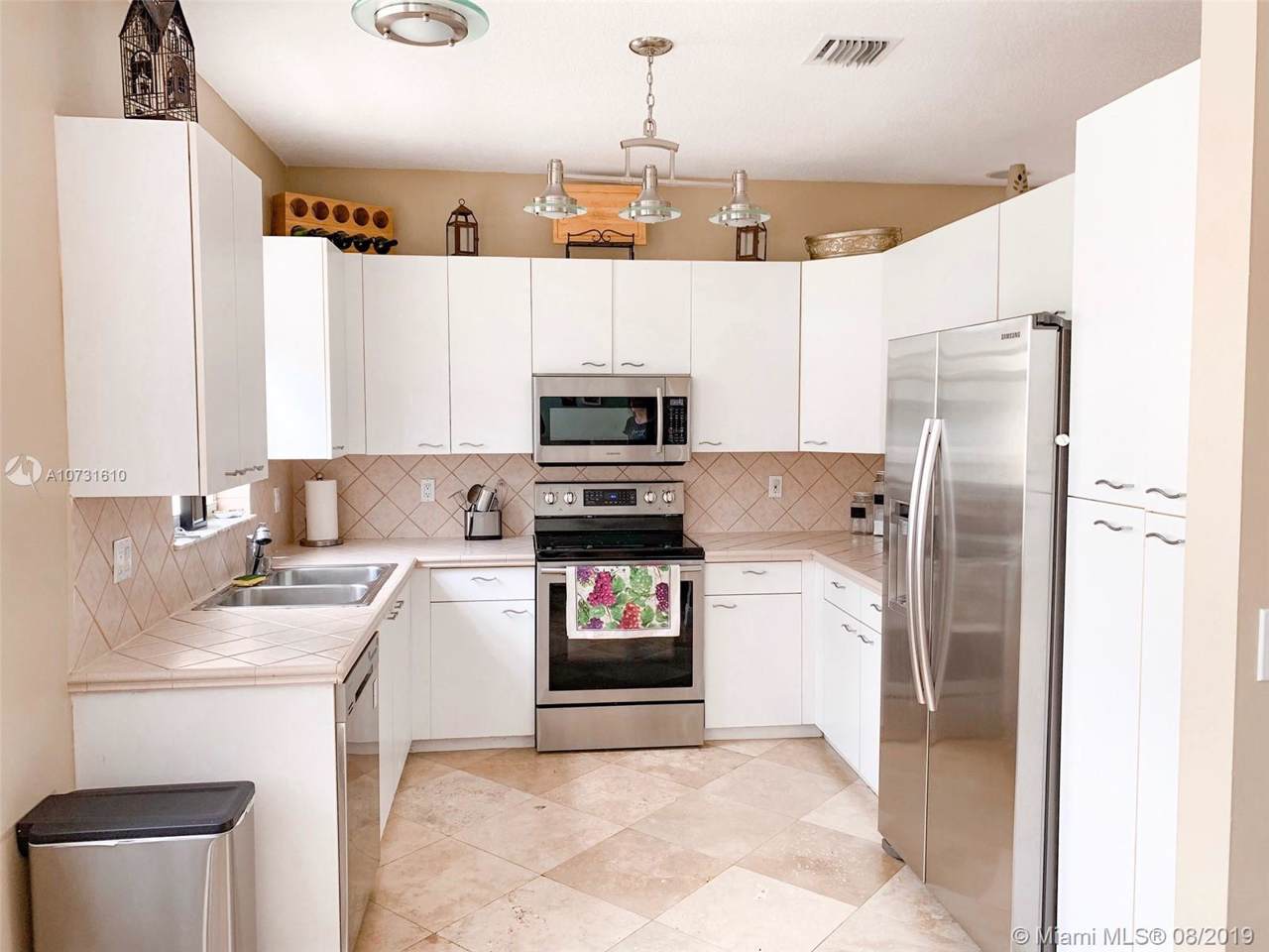 15802 4th Street - Photo 1