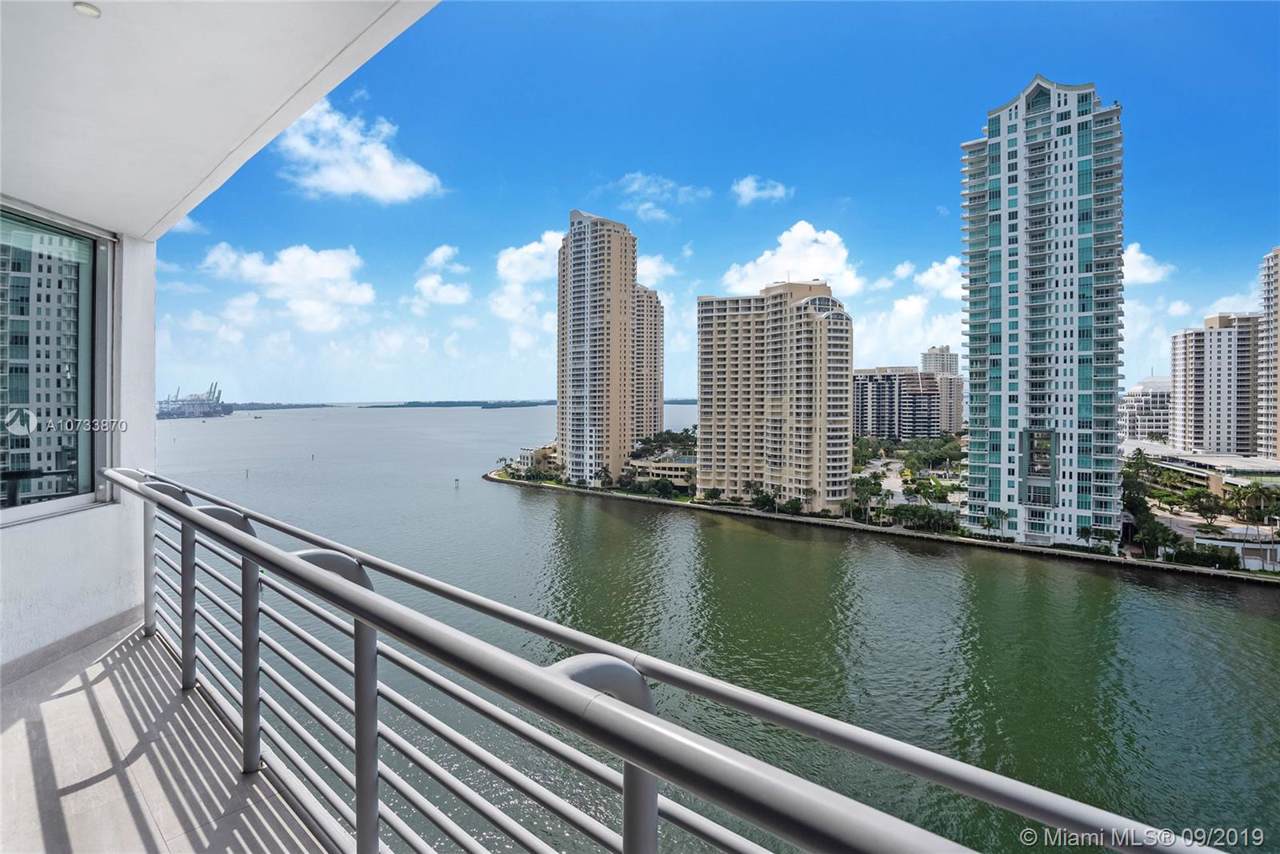 325 Biscayne Blvd - Photo 1