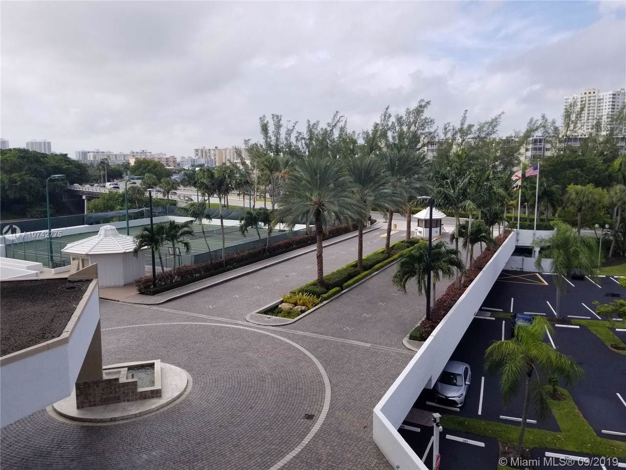 300 Three Islands Blvd - Photo 1