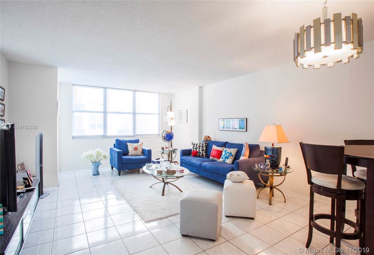 6039 Collins Ave - Photo 1